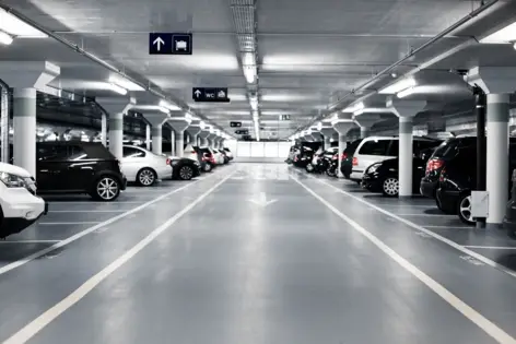 Parken in der Tiefgarage - H-Hotels.com - Offizielle Webseite