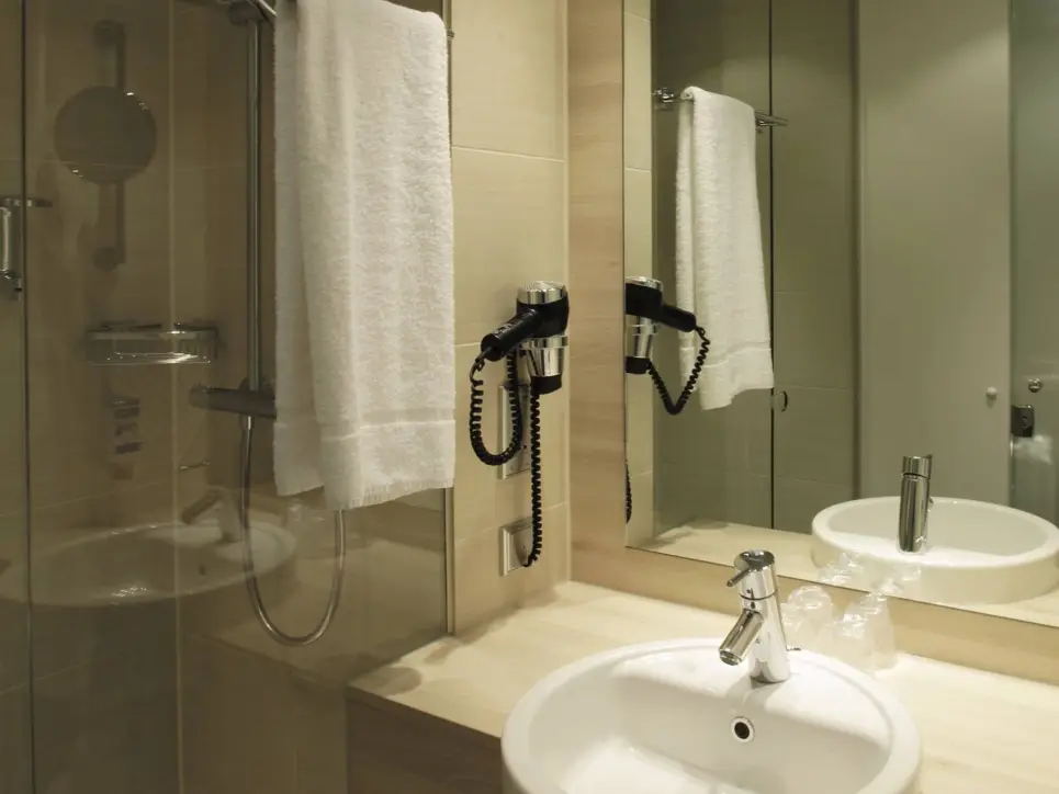 Bagno nell’hotel H2 Hotel Berlin Alexanderplatz - Sito web ufficiale