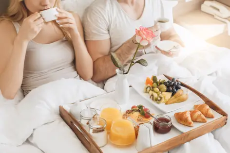 Couple having a relaxed breakfast | H-Hotels.com