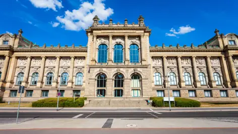 Musée d’État de Basse-Saxe - H-Hotels.com