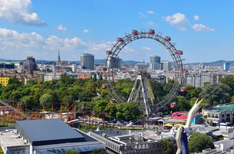 Prater avec grande roue in Vienne - H-Hotels.com - Site officiel