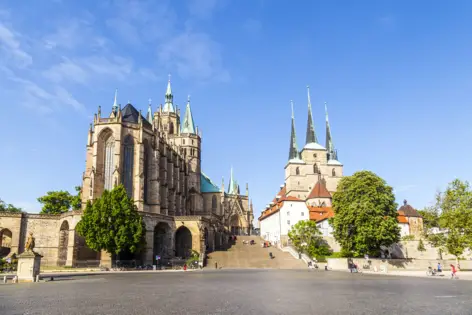 Domplatz in Erfurt mit Dom St. Marien und Severikirche