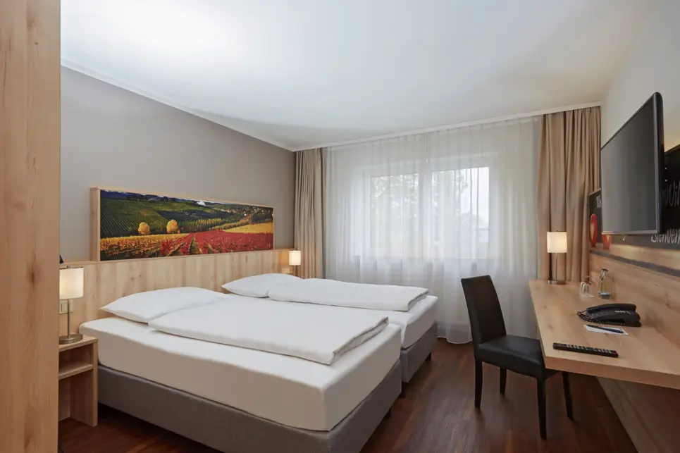  Camera Comfort con letti separati all'H+ Hotel Stuttgart Herrenberg