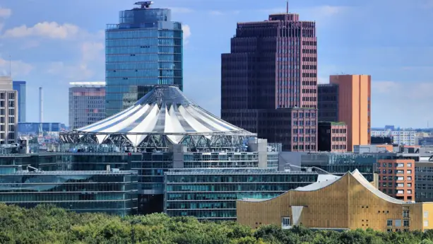 Le Sony Center de Berlin - H+ Hotel Berlin Mitte