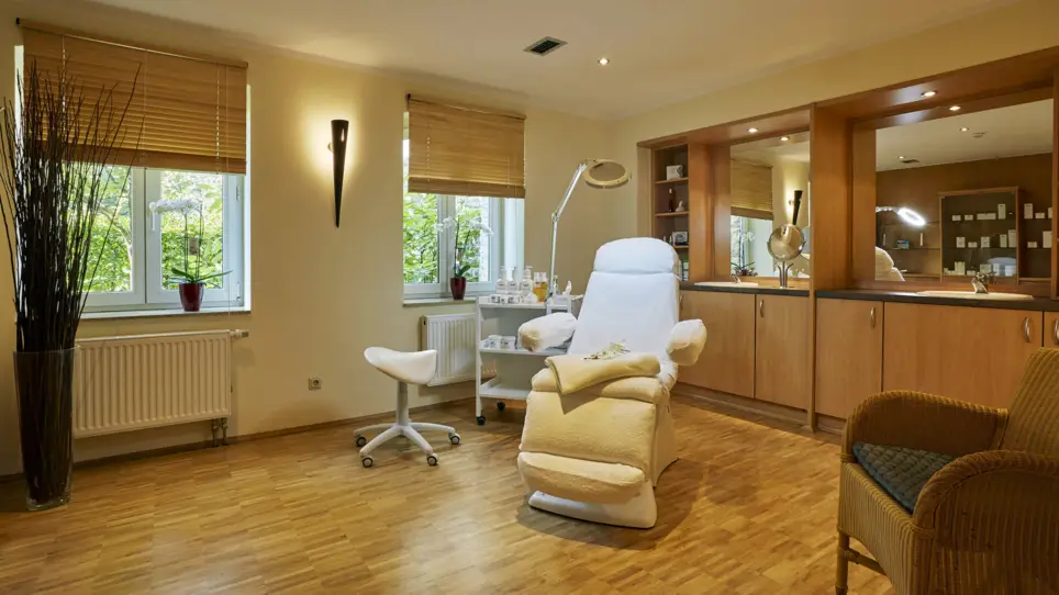 Cosmetic treatments at the H+ Hotel & SPA Friedrichroda - Official website