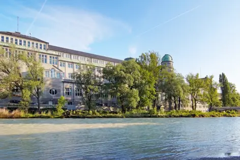 Deutsches Museum - H.ome Serviced Apartments München - site internet officiel