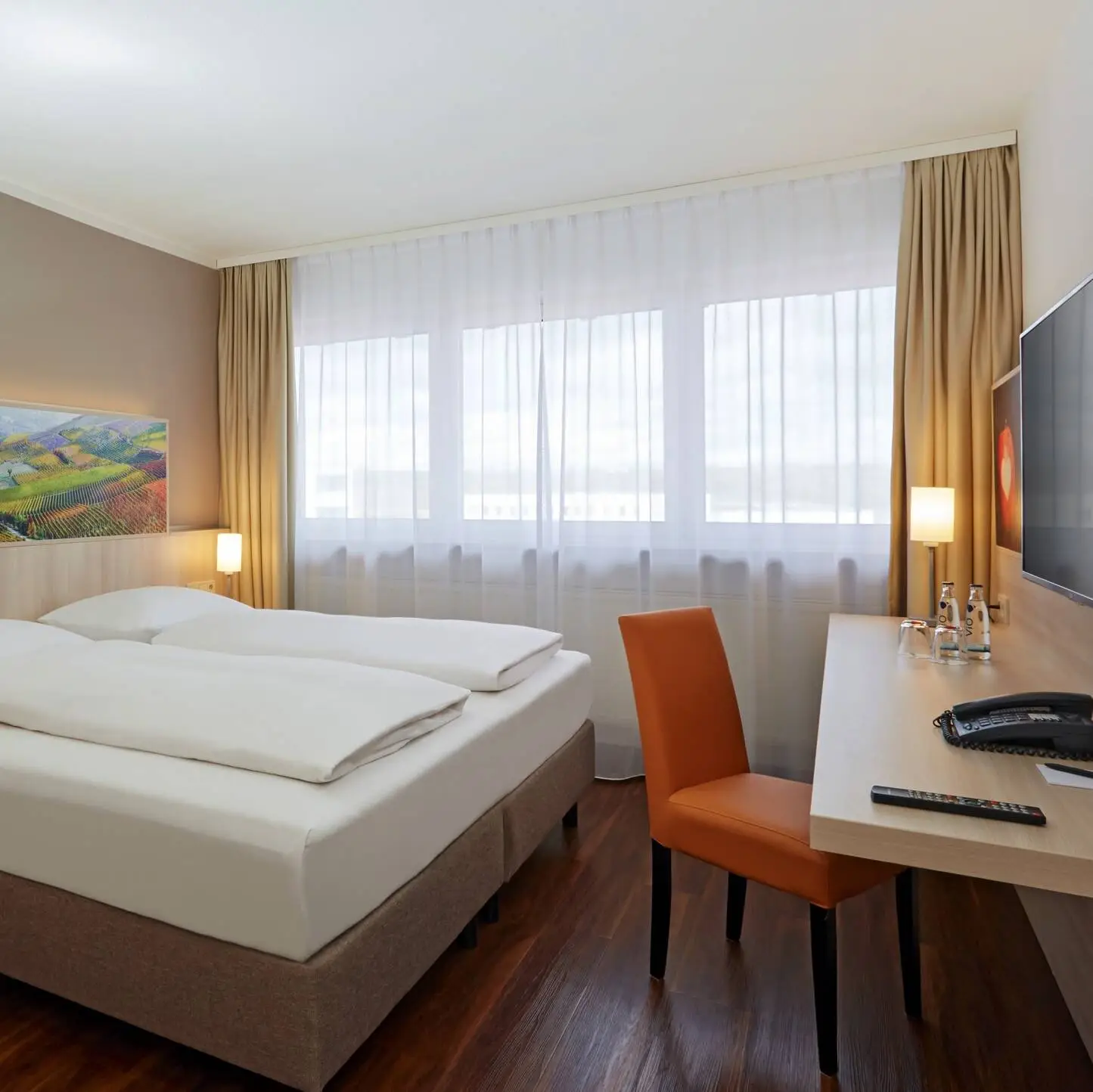 Chambres spacieuses - H+ Hotel Stuttgart Herrenberg