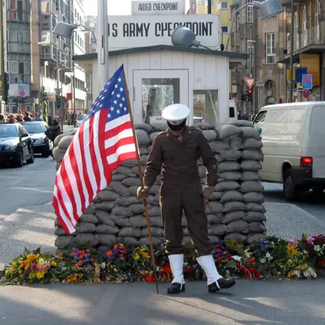 Checkpoint Charlie Berlin - H-Hotels.com