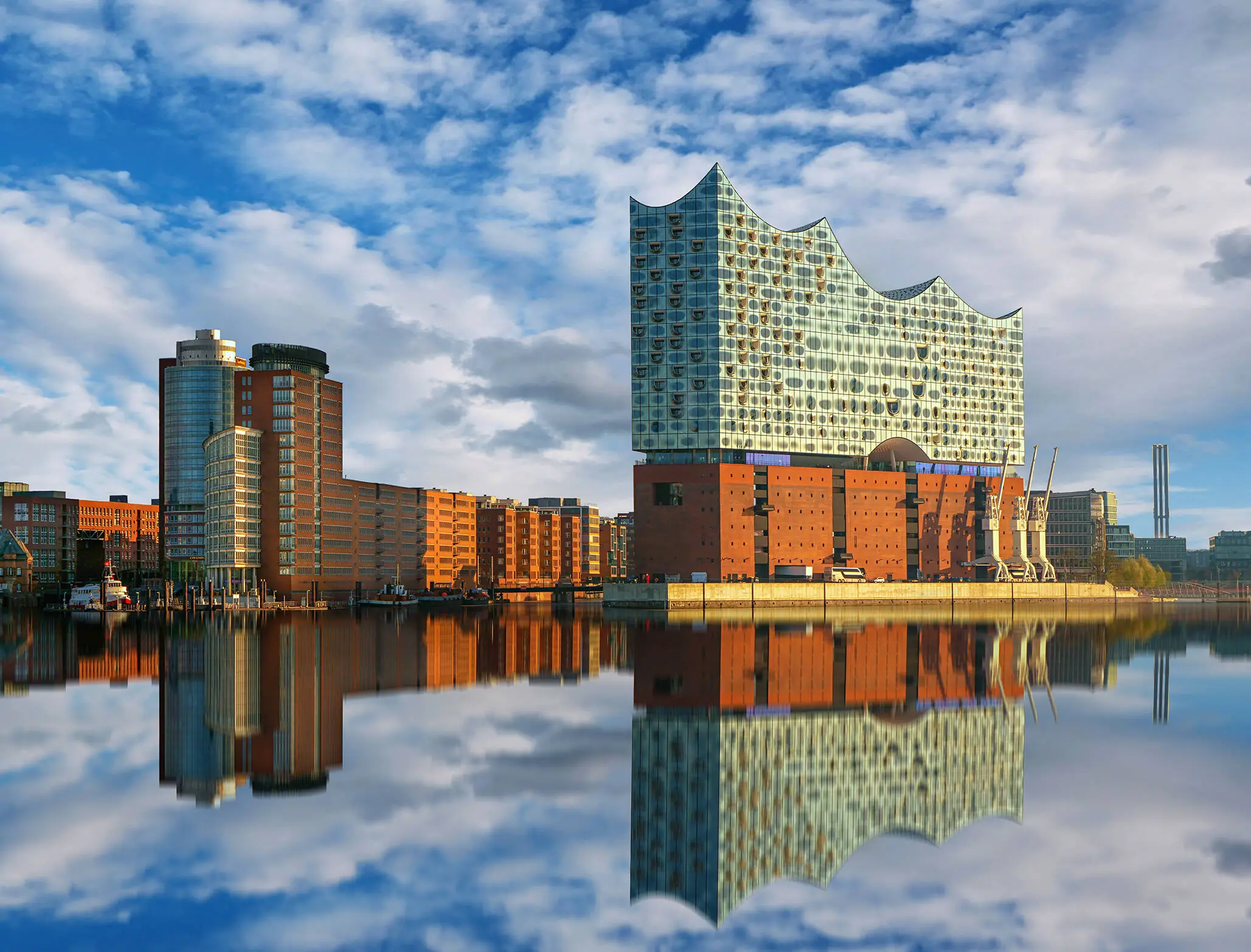 Elbphilharmonie - HYPERION Hotel Hamburg