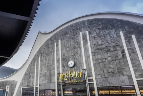 Mehr! Theater am Großmarkt Hamburg - Harry Potter und das verschwundene Kind - H-Hotels.com