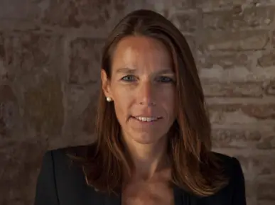 Chief Commercial Officer (CCO) Christine Woll