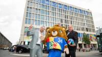 Four UEFA European Championship teams at the Hyperion Hotel Leipzig  306 square meters of welcome on the hotel façade