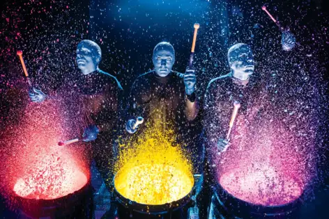 Blue Man Group in Berlin live erleben - H-Hotels.com - Offizielle Webseite