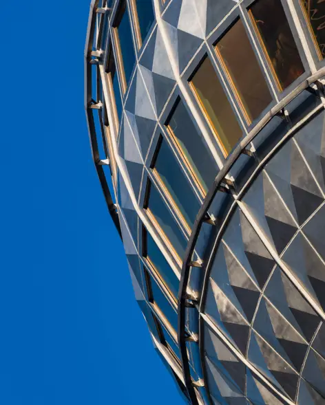 Architektur des Fernsehturm in Berlin - H-Hotels.com