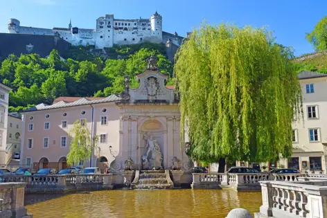 Kapitelplatz in Salzburg | H-Hotels.com