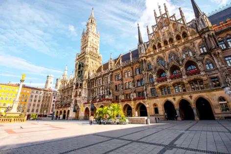 Neues Rathaus - City break to Munich with H-Hotels.com - Official website