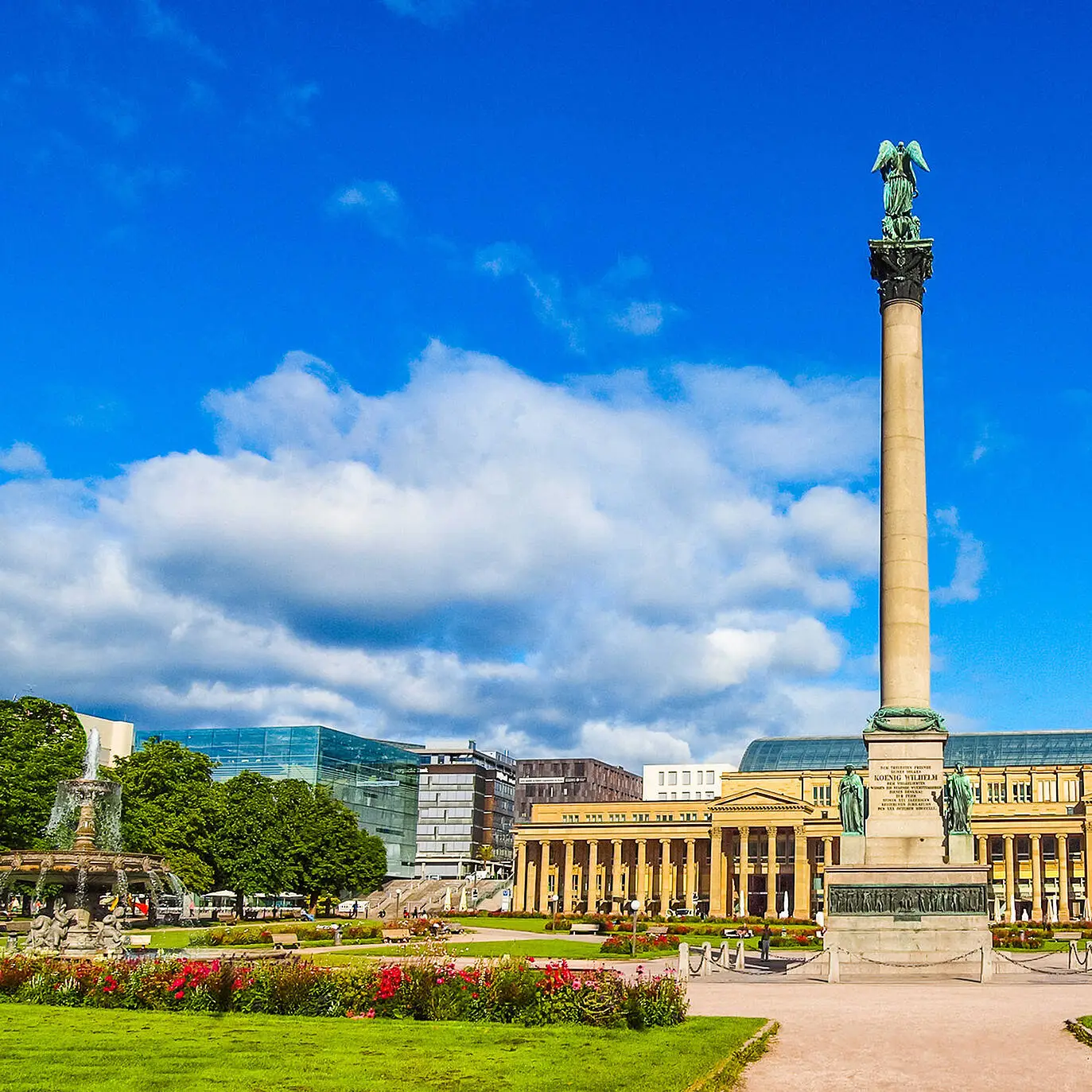 Schlossplatz a Stoccarda - H+ Hotel Stuttgart Herrenberg