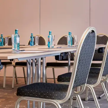 Modern meeting room at the H4 Hotel Hamburg Bergedorf - Official website