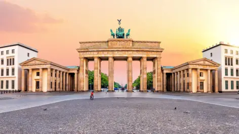 Brandenburg Gate - H4 Hotel Berlin Alexanderplatz