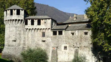 Castello Visconteo - H-Hotels.com - Offizielle Webseite