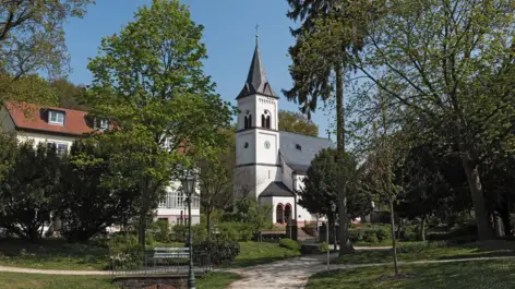 L’Église, désormais évangélique - H+ Hotel Bad Soden - site internet officiel