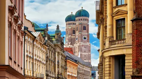 Frauenkirche - H4 Hotel München Messe - sito web ufficiale