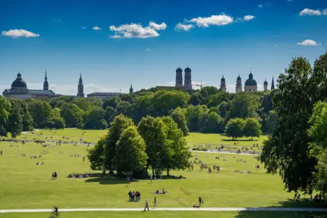 Sehenswürdigkeit: Englischer Garten - H-Hotels in München - Offizielle Webseite