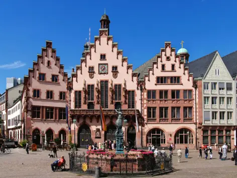 Römer en el casco antiguo de Fráncfort - H+ Hotel Frankfurt Eschborn