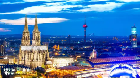 Cologne at night - City break to Cologne with H-Hotels.com - Official website