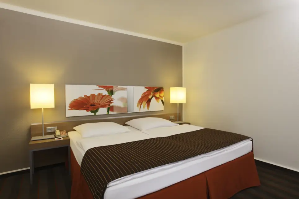 Chambre Confort Queen - H4 Hotel Frankfurt Messe