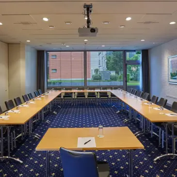 Modern meeting rooms at the H+ Hotel & Spa Engelberg - Official website