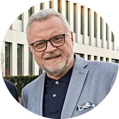 Jürgen Schmieder - FRIEDRICHS Schnitzel-Bar - H-Hotels.com